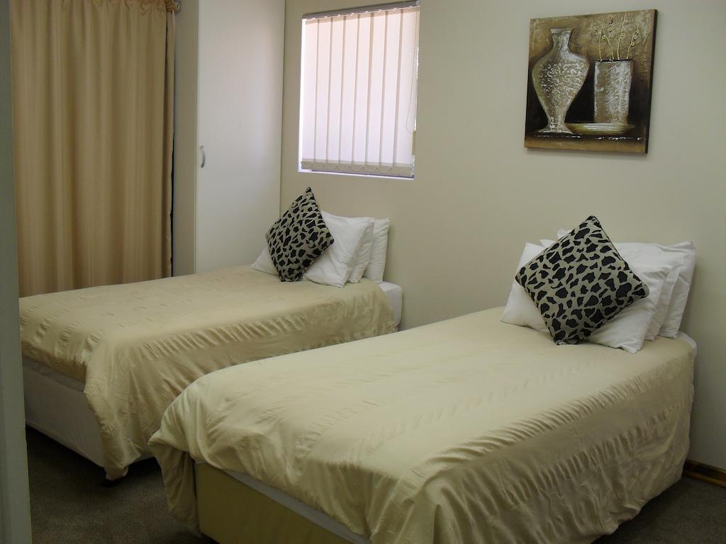 8 Royal Palm B&B Umhlanga Rocks 객실 사진