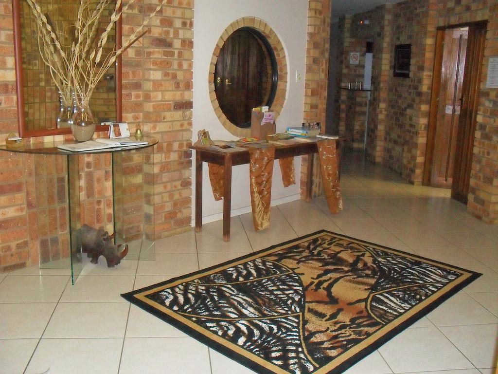 8 Royal Palm B&B Umhlanga Rocks 외부 사진