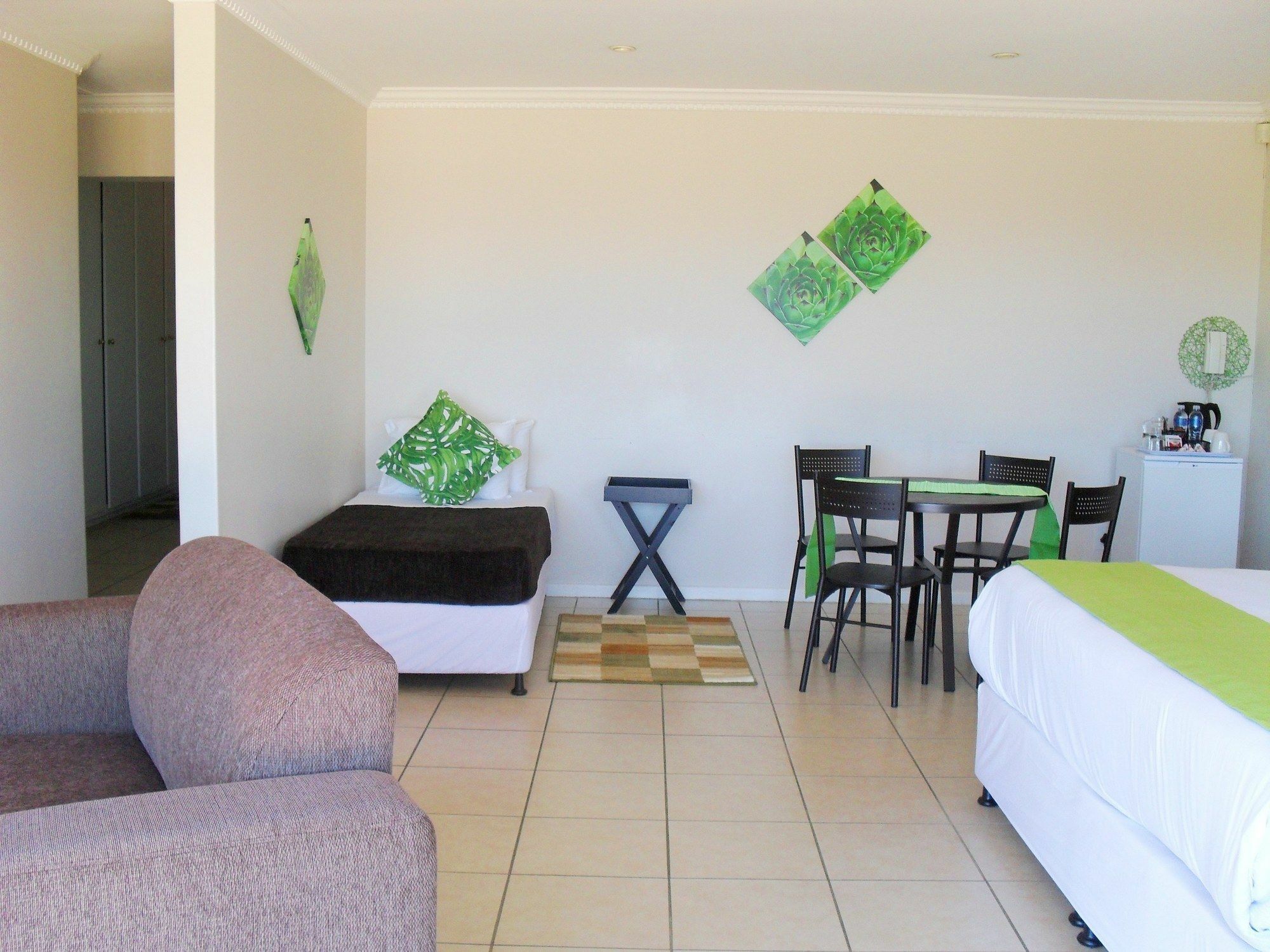 8 Royal Palm B&B Umhlanga Rocks 외부 사진