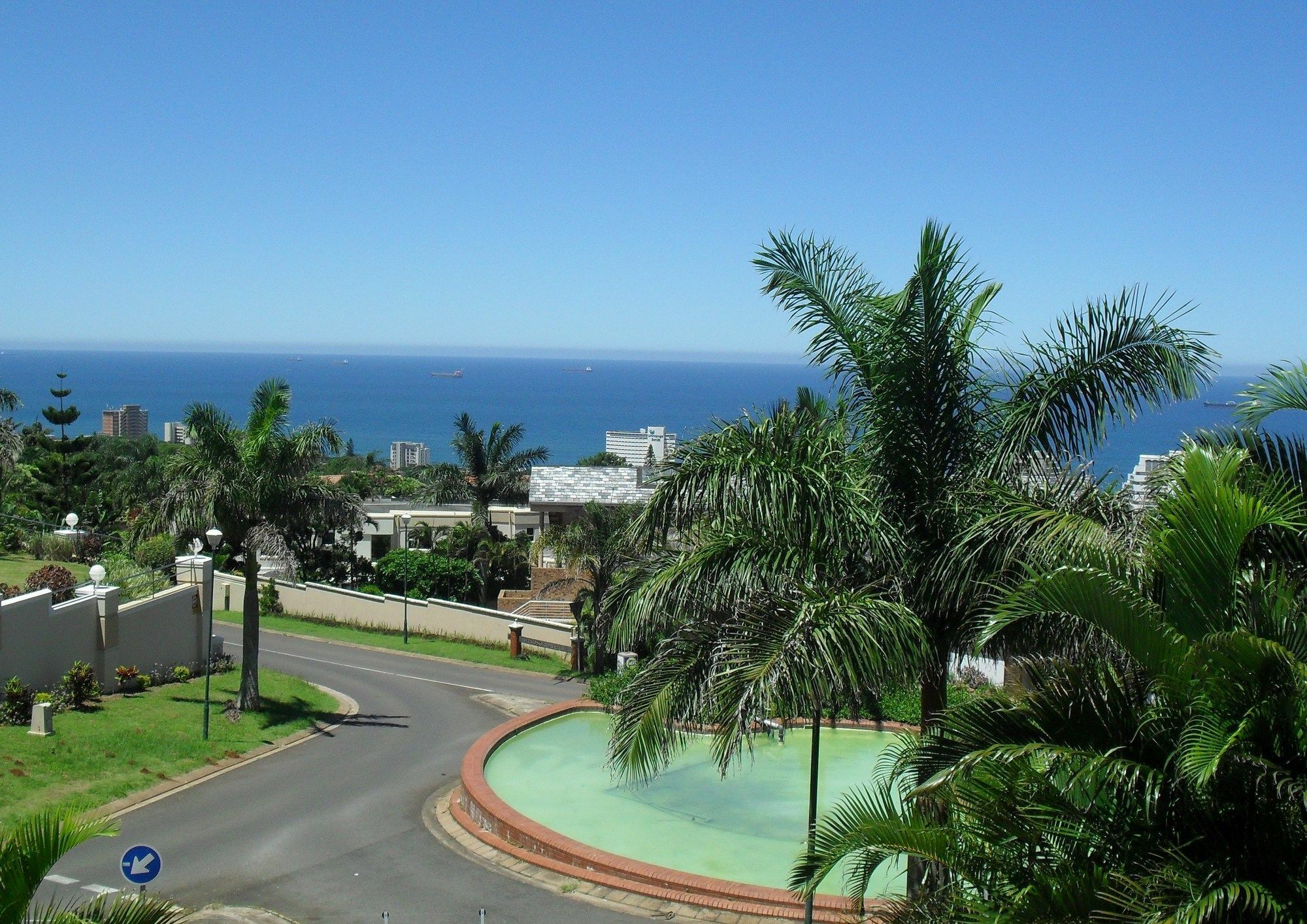 8 Royal Palm B&B Umhlanga Rocks 외부 사진